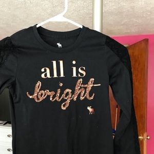 Girls Long Sleeve A&F tee Lace sleeves